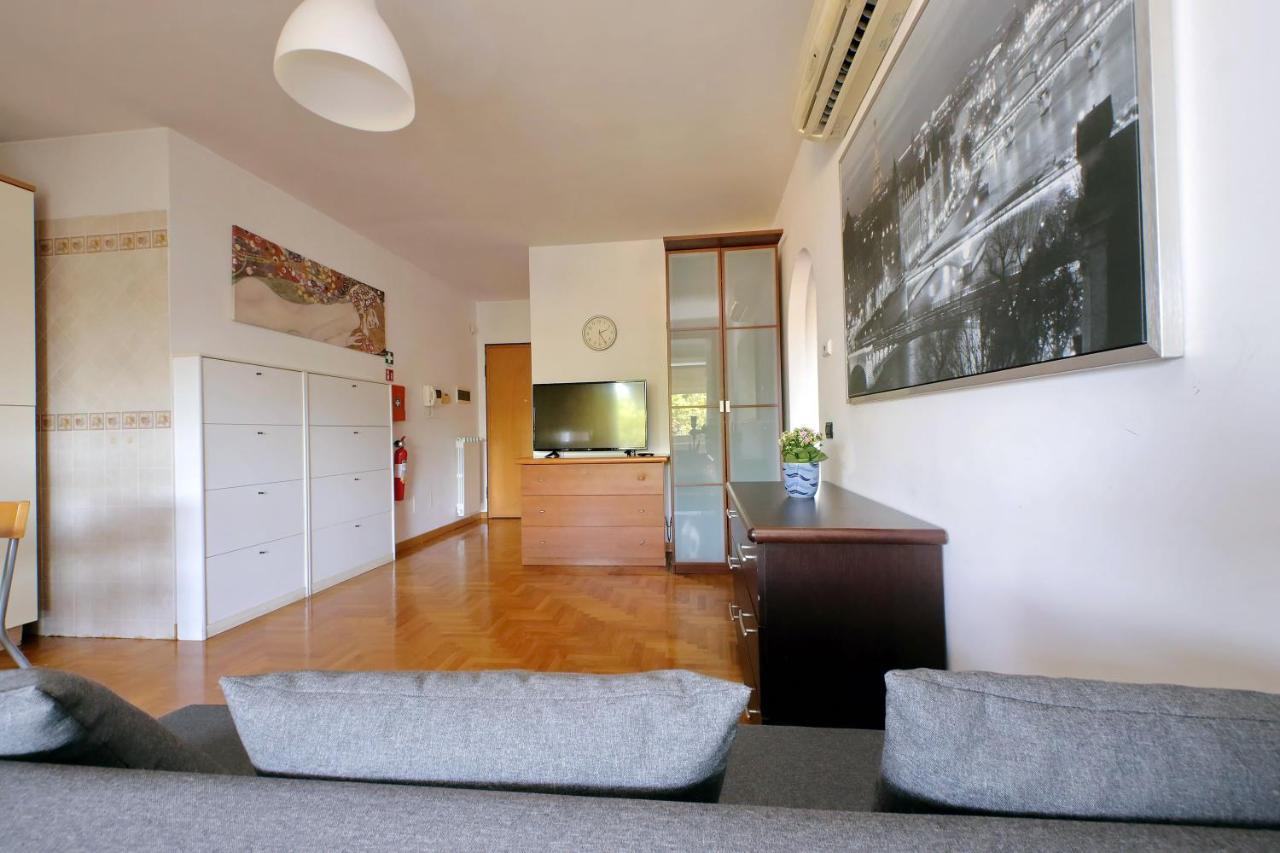 Appartamento Crisafulli Rome Exterior photo